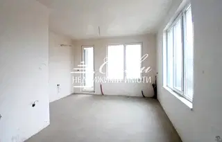 Двустаен апартамент в Шумен, Тракия