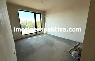 Двустаен апартамент с тераса в нова сграда в Тракия, Пловдив