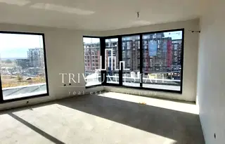 Двустаен апартамент в Пловдив, Тракия