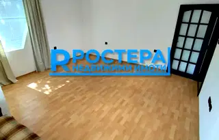 Двустаен апартамент в Търговище, Вароша
