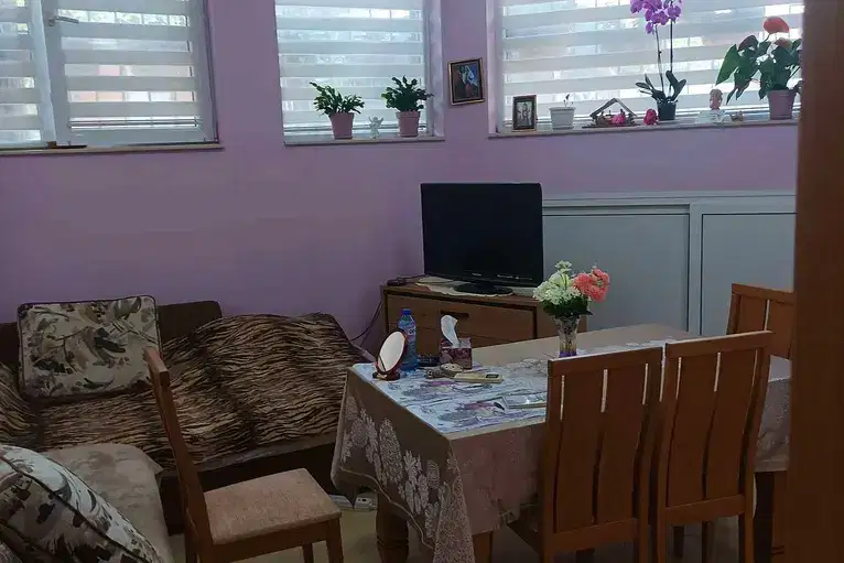 Двустаен апартамент във Варна, Виница