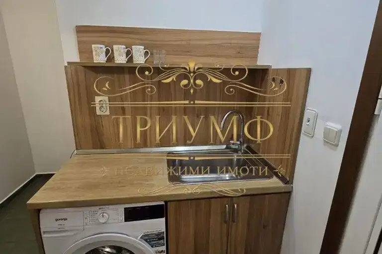 Двустаен апартамент във Варна, Виница