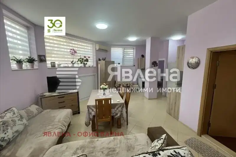Двустаен апартамент във Варна, Виница