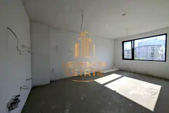 Двустаен апартамент във Варна, Виница