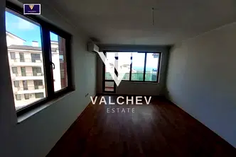 Двустаен апартамент във Варна, Виница