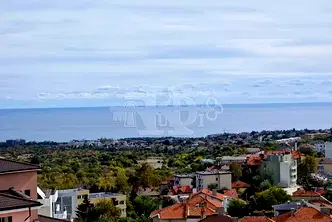 Двустаен апартамент във Варна, Виница