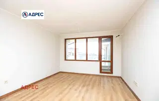 Двустаен апартамент във Варна, Виница