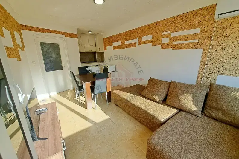 Two-room apartment with terrace in central Varna, VINS-Cherven Ploshtad