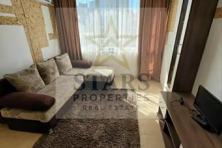 Двустаен апартамент в ВИНС с тераса и южно изложение