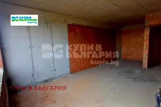 Двустаен апартамент във Варна, Владислав Варненчик 1