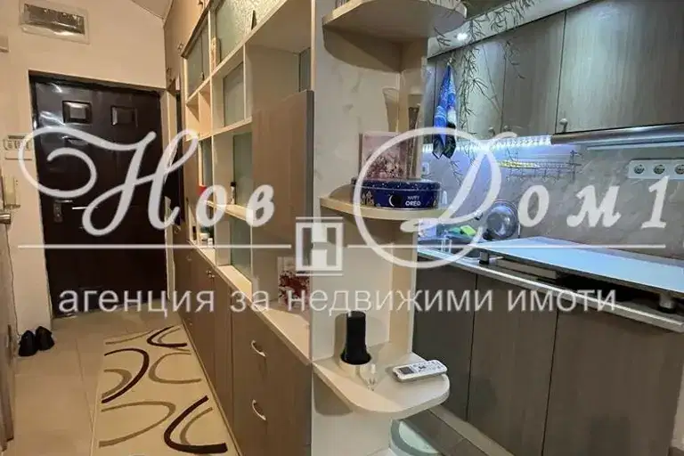 Двустаен апартамент във Варна, Владислав Варненчик 2