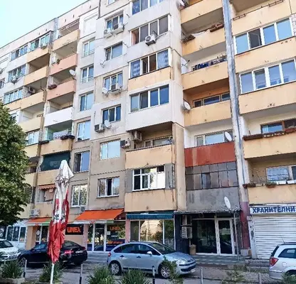 Снимка 2 — Двустаен апартамент в София, Връбница 1