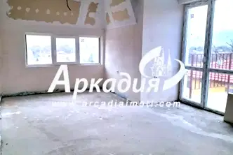 Двустаен апартамент в Пловдив, Въстанически