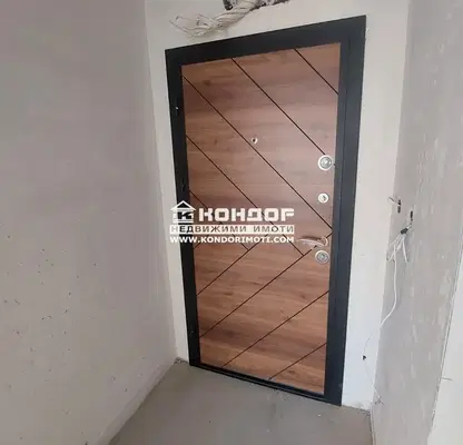 Снимка 3 — Двустаен апартамент в Пловдив, Въстанически