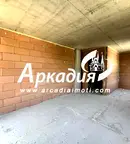 Двустаен апартамент с тераса в кв. Въстанически, Пловдив