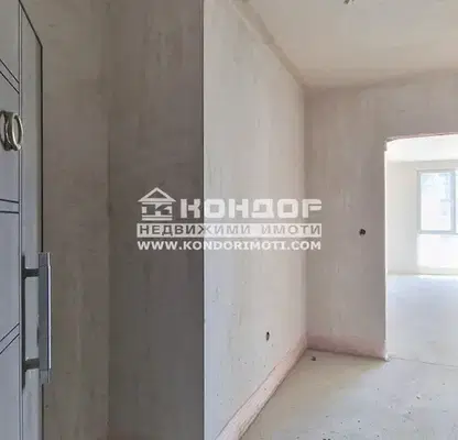 Снимка 4 — Двустаен апартамент в Пловдив, Въстанически