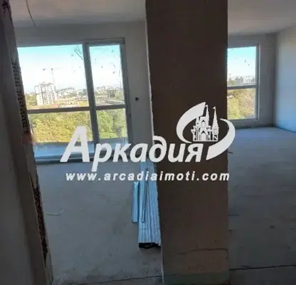 Снимка 3 — Двустайен апартамент с тераса в кв. Въстанически, Пловдив