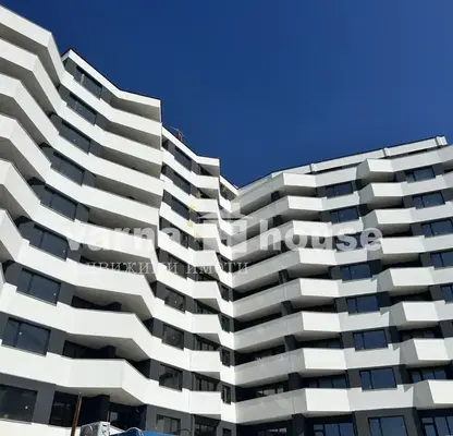Снимка 2 — Двустаен апартамент във Варна, Възраждане 1