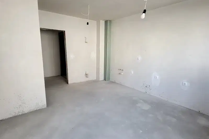 Two-room apartment with terrace in new building in Vazrazhdane 1, Varna