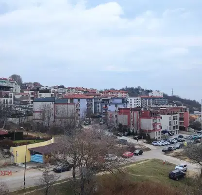 Снимка 4 — Двустаен апартамент с тераса в район Възраждане 3, Варна