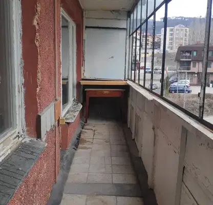 Снимка 5 — Двустаен апартамент с тераса в район Възраждане 3, Варна
