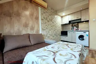 Двустаен апартамент с западно изложение в Възраждане, Бургас