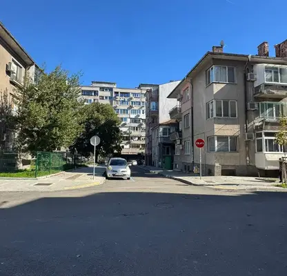 Снимка 4 — Двустаен апартамент в Бургас, Възраждане