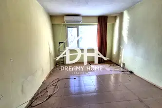 Двустаен апартамент в Кърджали, Възрожденци