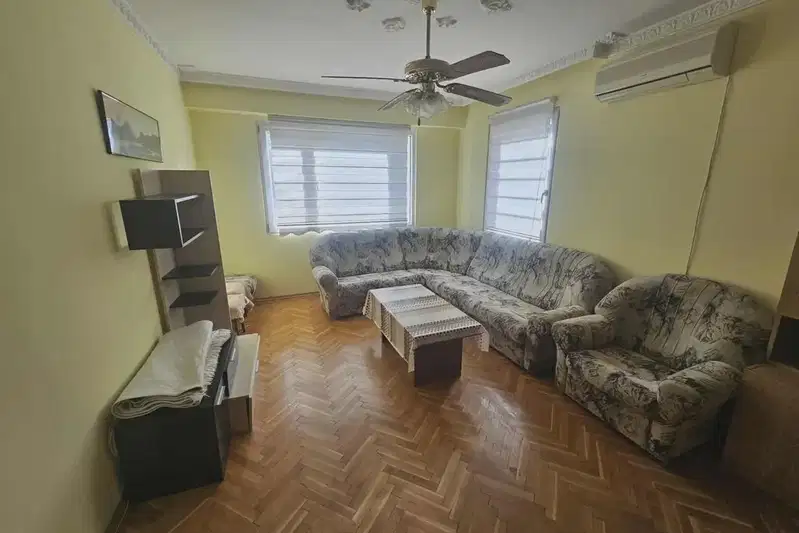 2-bedroom apartment in Kyrdjali, Vyzrojdenci