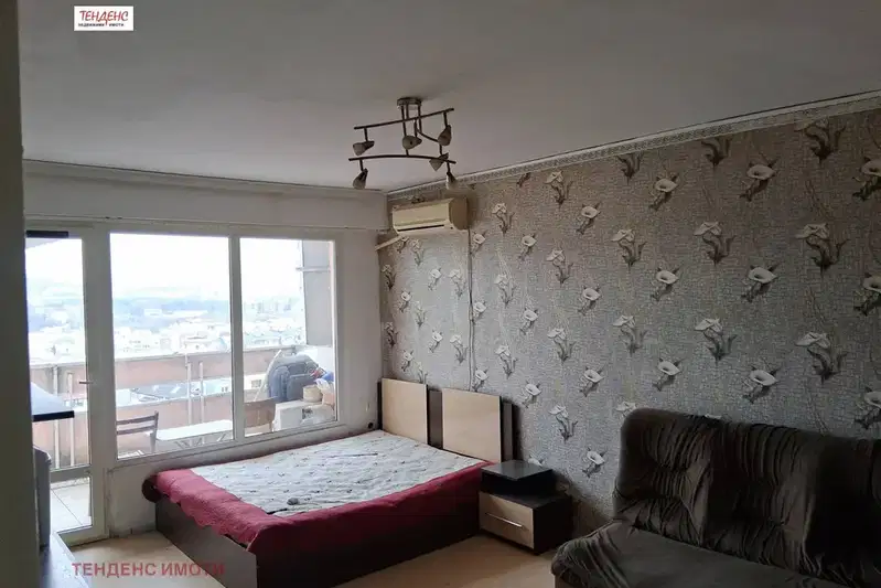 Двустаен апартамент в Кърджали, Възрожденци