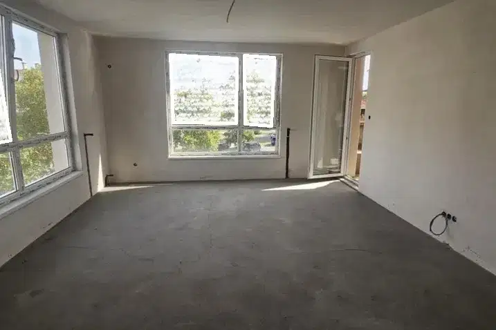 2-bedroom apartment in Kyrdjali, Vyzrojdenci