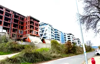 Двустаен апартамент в Кърджали, Възрожденци