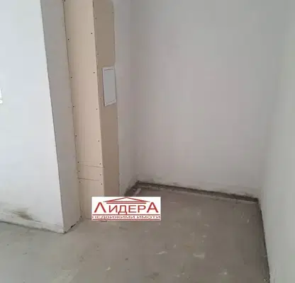 Снимка 4 — Двустаен апартамент в Пловдив, Южен