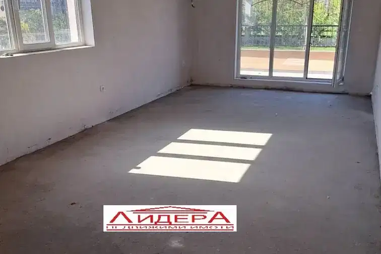 2-bedroom apartment in Plovdiv, Yujen
