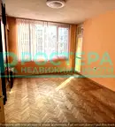 Двустаен апартамент в Търговище, Запад 1