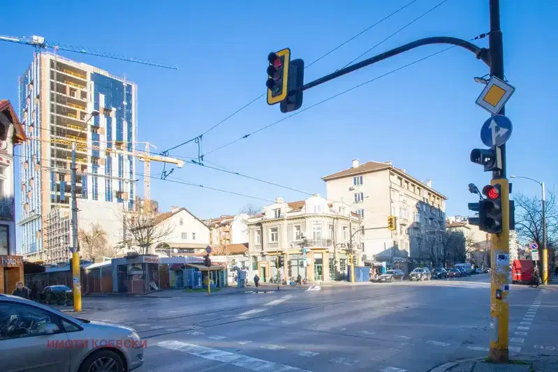 2-bedroom apartment in Sofia, Zona B-18