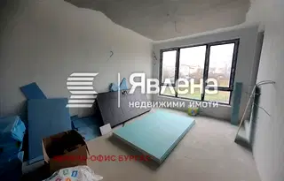 Двустаен апартамент в Бургас, Царево