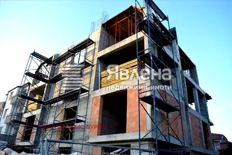 Двустаен апартамент в Бургас, Царево
