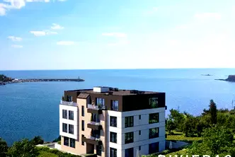 Двустаен апартамент в Бургас, Царево
