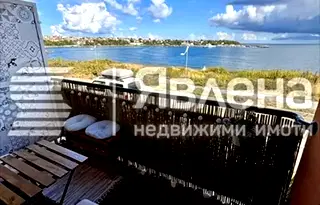 Двустаен апартамент в Бургас, Царево