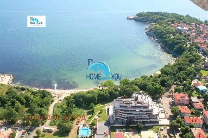 Двустаен апартамент в Бургас, Царево