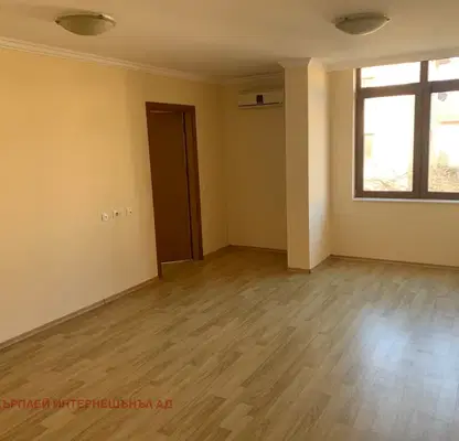 Снимка 2 — Двустаен апартамент в Бургас, Черноморец