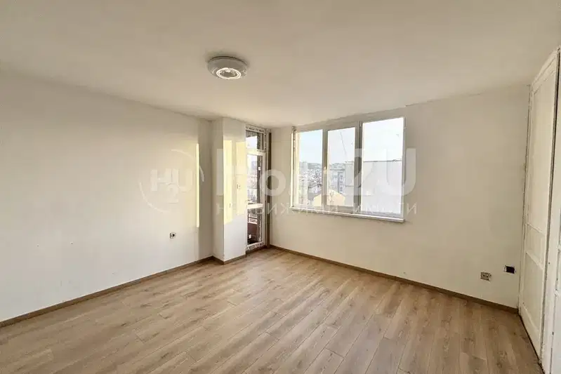 2-bedroom apartment in Oblast Burgas, Karnobat