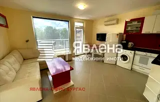 Двустаен апартамент в Бургас, Китен