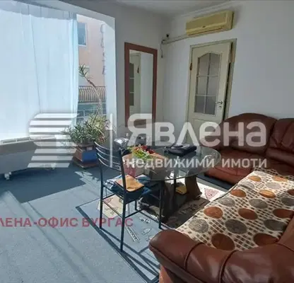 Снимка 3 — Двустаен апартамент в Бургас, Несебър