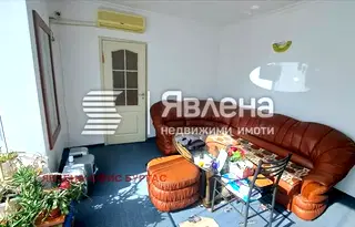 Двустаен апартамент в Бургас, Несебър