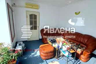 Двустаен апартамент в Бургас, Несебър