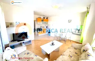 Двустаен апартамент в Бургас, Несебър