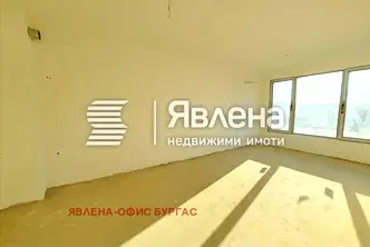 Двустаен апартамент в Бургас, Несебър