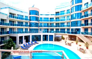 Двустаен апартамент в Бургас, Обзор